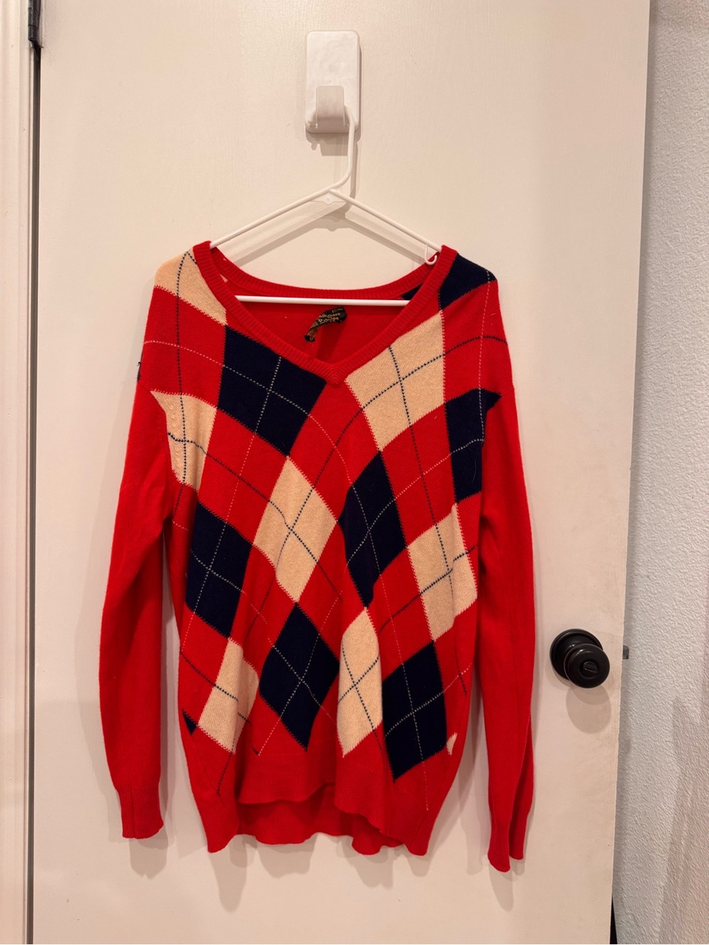 Vintage Pringle of Scotland 100% Cashmere Argyle Sweater Red L
